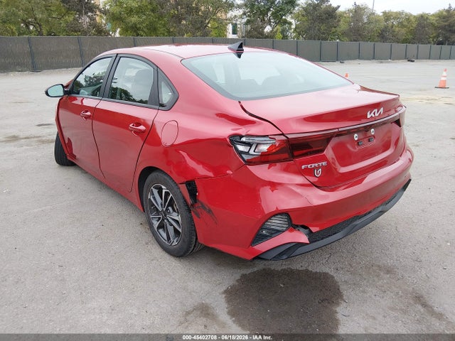 KIA Forte Lxs 2024 3KPF24AD7RE807097 Image 3