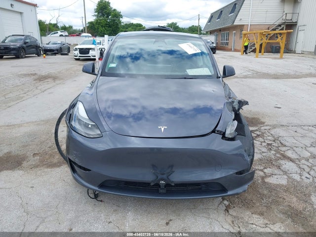 Tesla Model Y 2023 7SAYGDEE1PF616315 Image 11