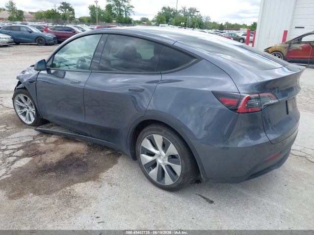Tesla Model Y 2023 7SAYGDEE1PF616315 Image 3