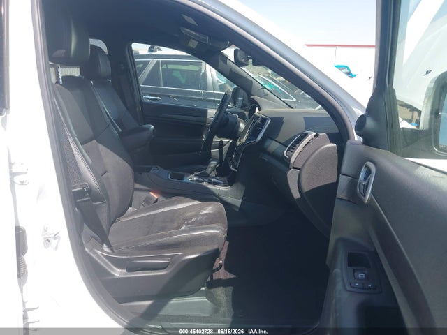 1C4RJEAG7JC404104 Jeep Grand Cherokee Altitude 4x2