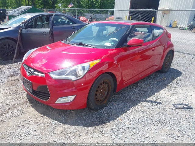 Aukcja sprzedaży 2013 Hyundai Veloster Base W/red, vin: KMHTC6AD3DU142653, numer aukcji: 45402730