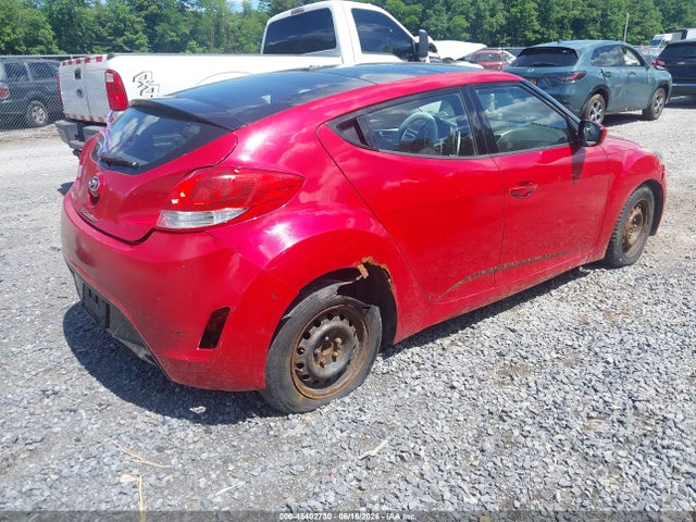 Aukcja sprzedaży 2013 Hyundai Veloster Base W/red, vin: KMHTC6AD3DU142653, numer aukcji: 45402730