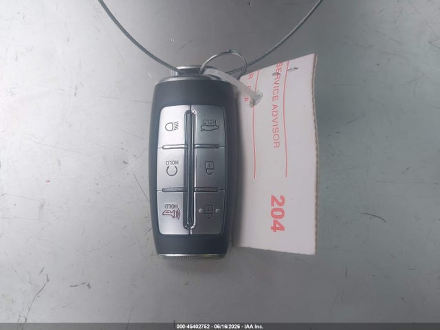 Продажа на аукционе авто 2023 Genesis G70 2.0t Awd, vin: KMTG34TA7PU106256, номер лота: 45402752
