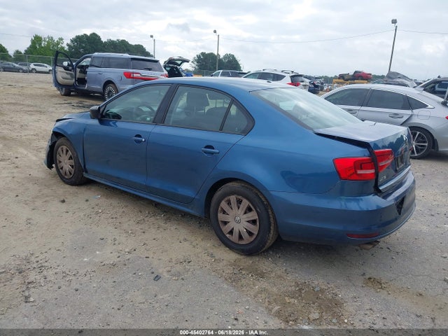 2015 Volkswagen Jetta 2.0l S მანქანა იყიდება აუქციონზე, vin: 3VW2K7AJ3FM279725, აუქციონის ნომერი: 45402764