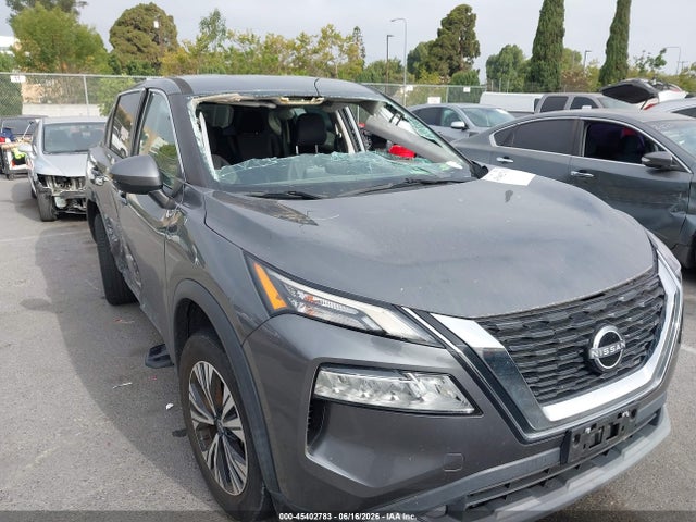 5N1BT3BB4NC670894 Nissan Rogue Sv Intelligent Awd