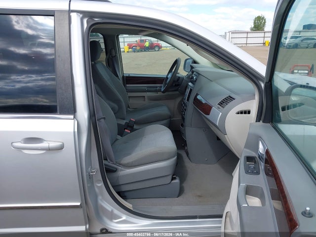 Продаж на аукціоні авто 2010 Chrysler Town & Country Touring, vin: 2A4RR5D16AR166375, номер лоту: 45402798