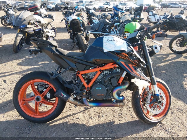 KTM 1290 Super Duke R 2023 VBKV39405PM971105 Image 12