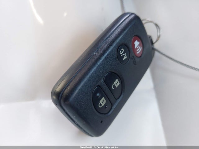 2010 Toyota Prius V მანქანა იყიდება აუქციონზე, vin: JTDKN3DU6A0050945, აუქციონის ნომერი: 45402817