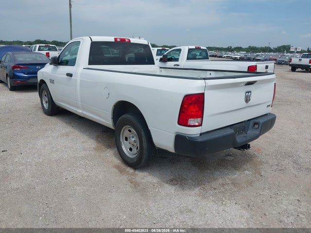 RAM 1500 2018 3C6JR6DG0JG318130 Image 3