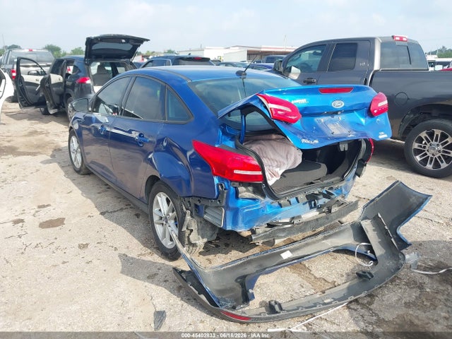 45402833 :رقم المزاد ، 1FADP3FE8JL319654 vin ، 2018 Ford Focus Se مزاد بيع