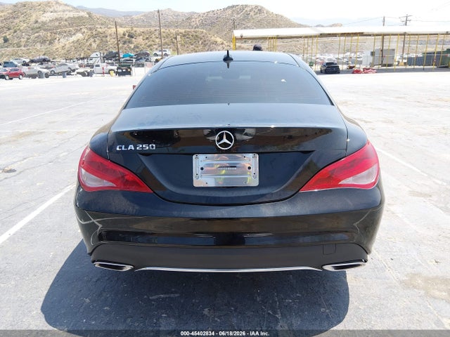 Mercedes-Benz CLA 250 2019 WDDSJ4EB3KN741259 Image 16