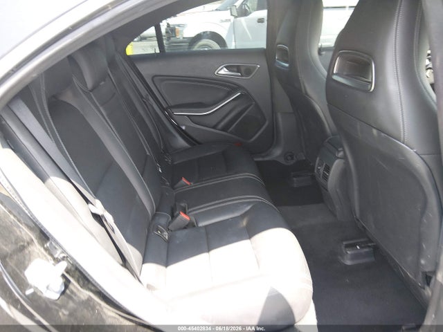 Mercedes-Benz CLA 250 2019 WDDSJ4EB3KN741259 Image 8