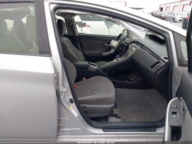 Toyota Prius Two 2015 JTDKN3DU9F0456578 Image 5