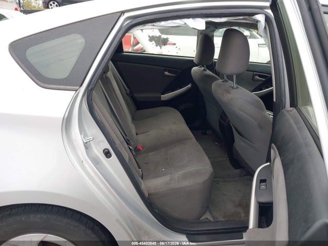 Toyota Prius Two 2015 JTDKN3DU9F0456578 Image 8