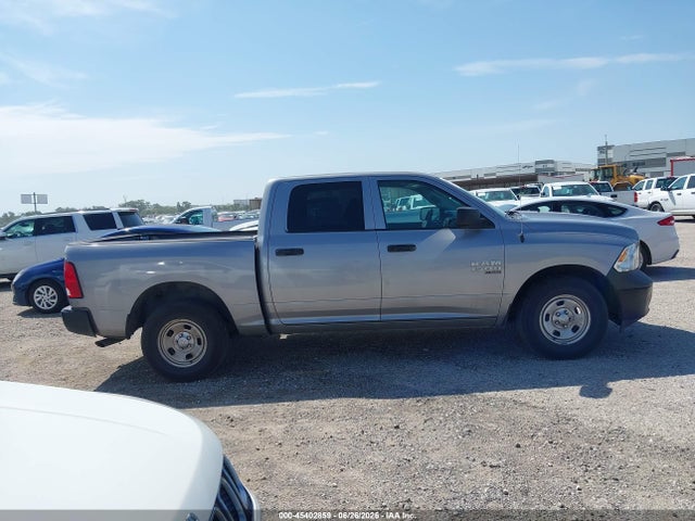 RAM 1500 Classic 2019 1C6RR6KG4KS627714 Image 13