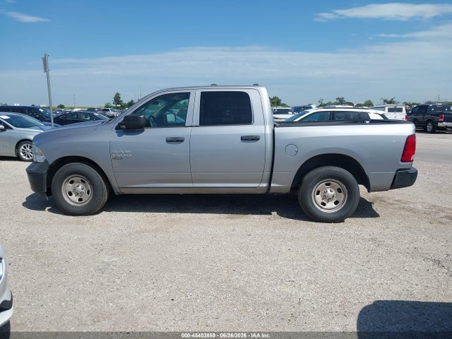 RAM 1500 Classic 2019 1C6RR6KG4KS627714 Image 14
