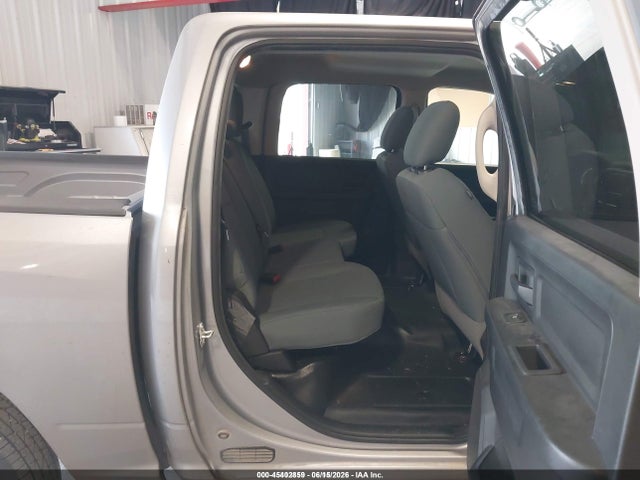 RAM 1500 Classic 2019 1C6RR6KG4KS627714 Image 8