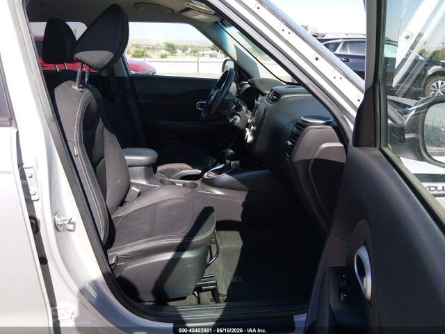 KIA Soul 2015 KNDJN2A28F7785630 Image 5