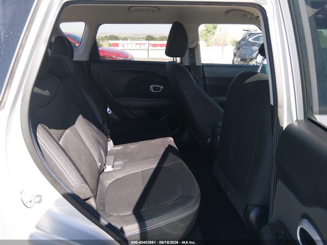 KIA Soul 2015 KNDJN2A28F7785630 Image 8