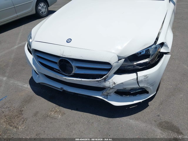 55SWF4JB6GU102140 Mercedes-Benz C 300 Luxury/sport