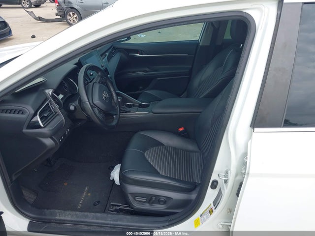 4T1G11AK6MU432779 Toyota CAMRY SE