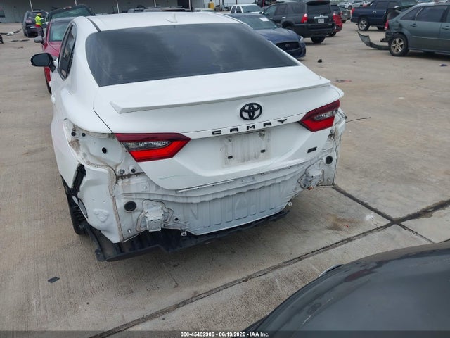 4T1G11AK6MU432779 Toyota CAMRY SE