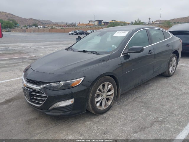 Chevrolet MALIBU LT 2019 1G1ZD5ST3KF190644 Image 2