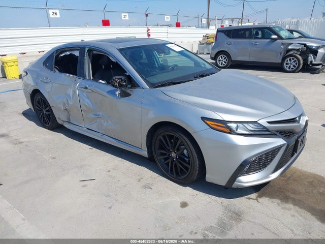 Toyota Camry Xse Hybrid 2022 4T1K31AK6NU594644 zdjęcie główne