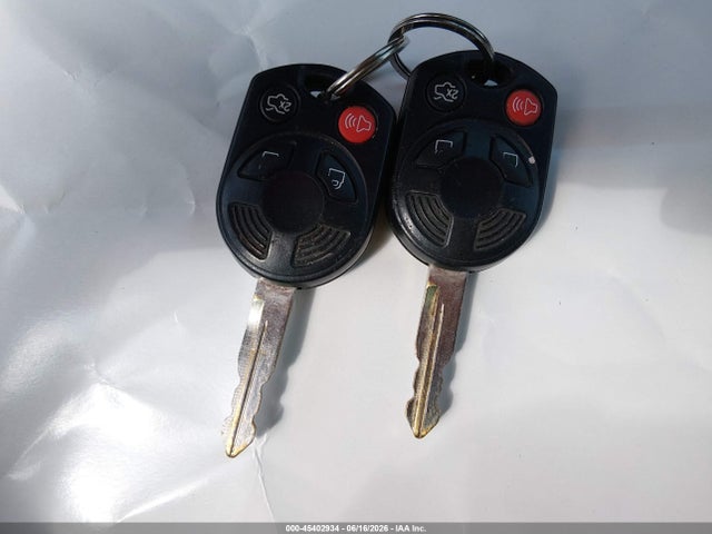 Продажа на аукционе авто 2008 Ford Escape Xlt, vin: 1FMCU03138KA76863, номер лота: 45402934