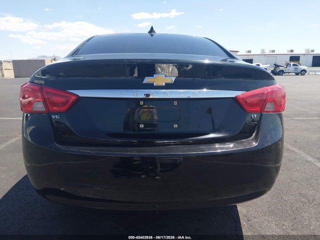 Chevrolet IMPALA 1LT 2018 2G1105S31J9112590 Image 16