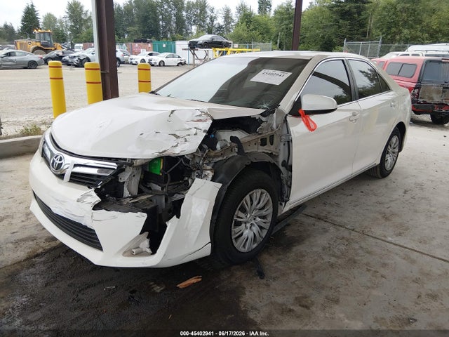 Toyota CAMRY LE 2014 4T4BF1FK3ER428927 Image 2