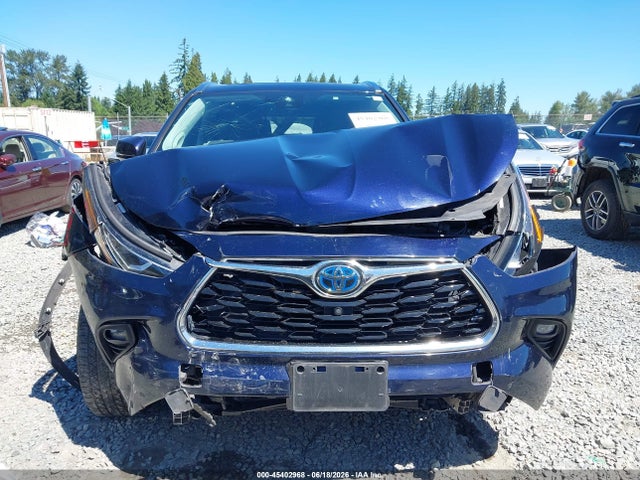Toyota Highlander Hybrid Limited 2021 5TDXBRCH6MS528501 Image 13