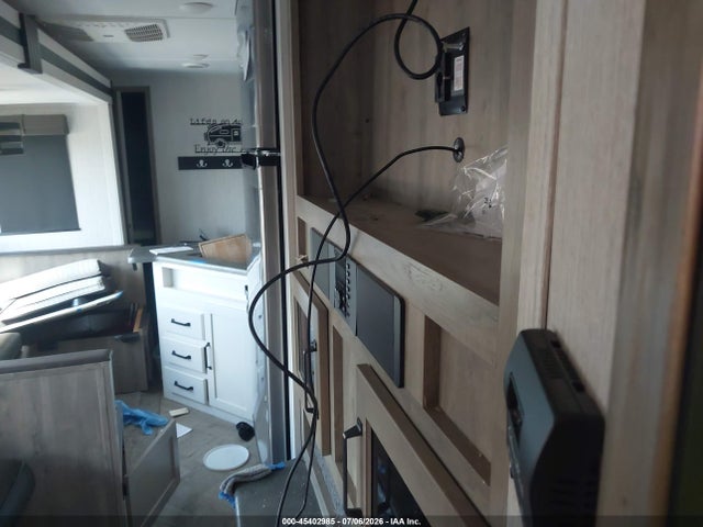 Продаж на аукціоні авто 2022 Forest River Other, vin: 5ZT2PUTB3N4013557, номер лоту: 45402985