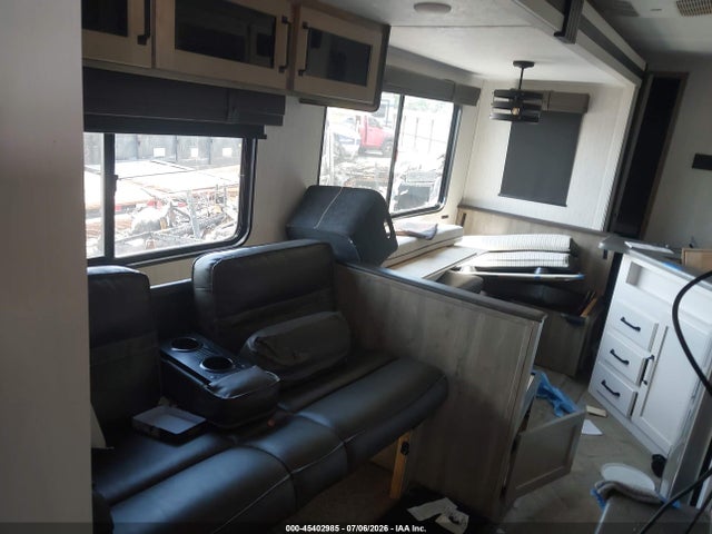 Продаж на аукціоні авто 2022 Forest River Other, vin: 5ZT2PUTB3N4013557, номер лоту: 45402985