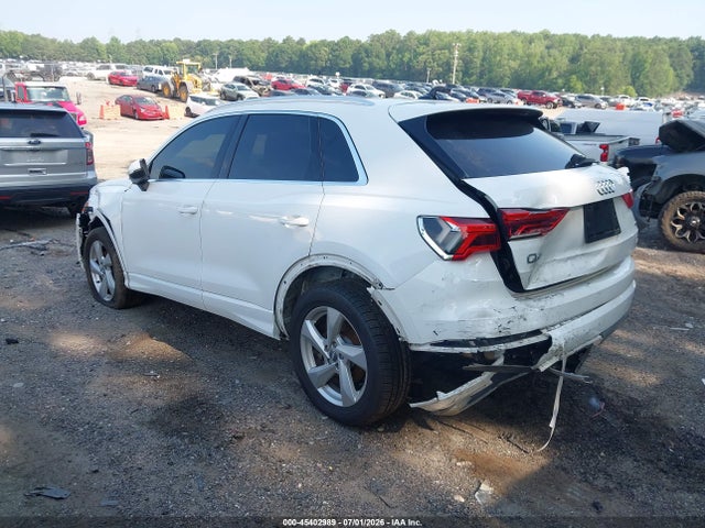 2019 Audi Q3 2.0t Premium მანქანა იყიდება აუქციონზე, vin: WA1AECF3XK1079127, აუქციონის ნომერი: 45402989