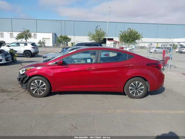Hyundai ELANTRA SE 2016 5NPDH4AE7GH750911 Image 15
