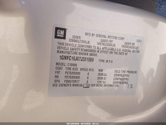 45403006 :رقم المزاد ، 1GNFC16J67J331569 vin ، 2007 Chevrolet Suburban 1500 Lt مزاد بيع