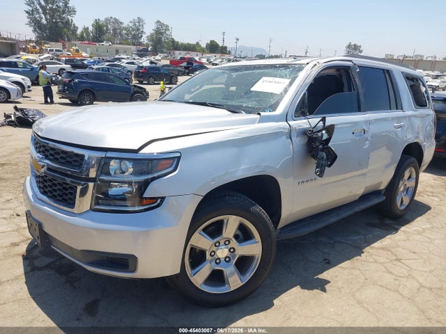 Chevrolet Tahoe Lt 2018 1GNSCBKC3JR403347 Image 2