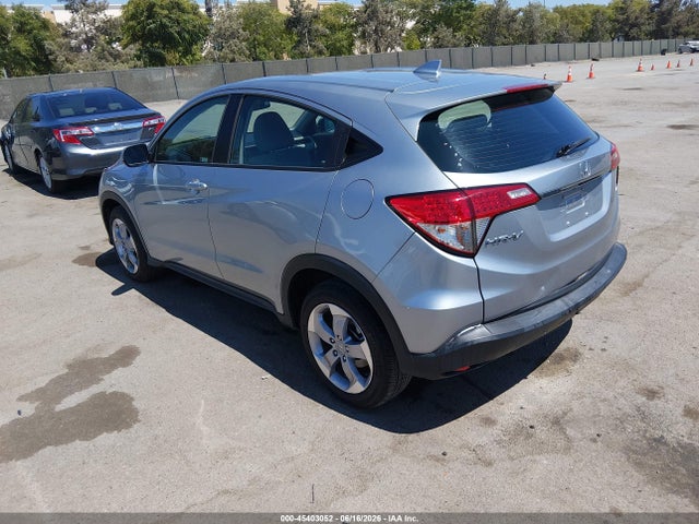 Honda HR-V LX 2019 3CZRU6H35KM744099 Image 3