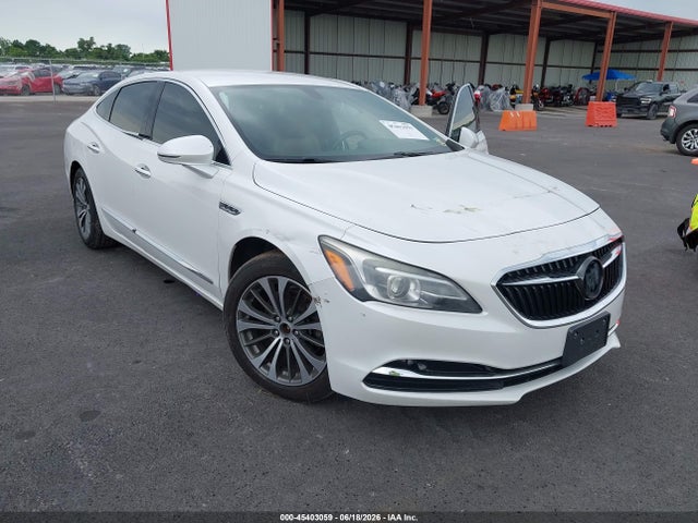 45403059 :رقم المزاد ، 1G4ZP5SS8HU161680 vin ، 2017 Buick Lacrosse Essence مزاد بيع