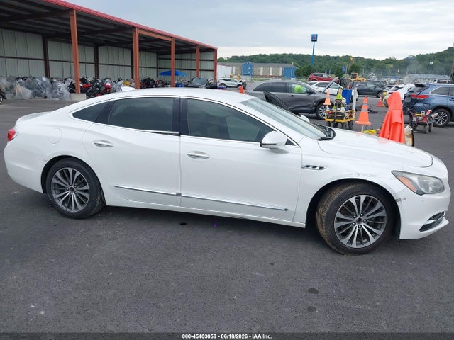 45403059 :رقم المزاد ، 1G4ZP5SS8HU161680 vin ، 2017 Buick Lacrosse Essence مزاد بيع