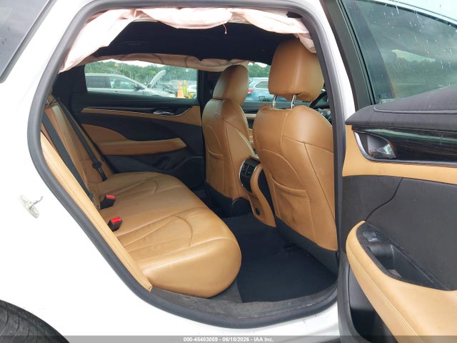 45403059 :رقم المزاد ، 1G4ZP5SS8HU161680 vin ، 2017 Buick Lacrosse Essence مزاد بيع