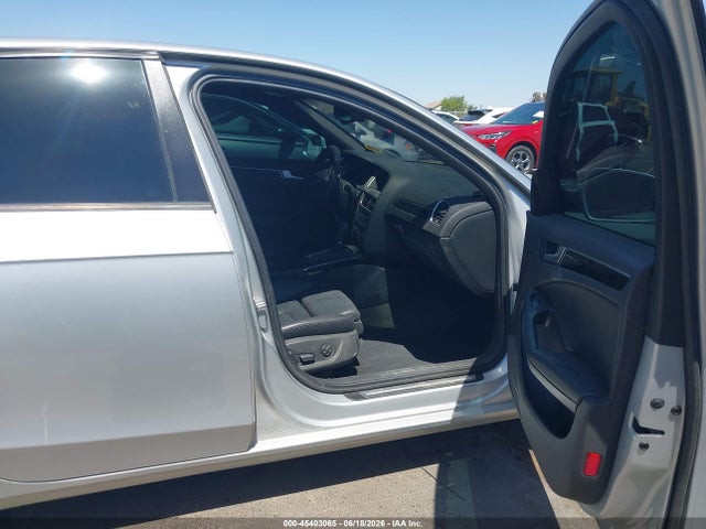 Продажа на аукционе авто 2011 Audi A4 2.0t Premium, vin: WAUEFAFL0BN053277, номер лота: 45403065