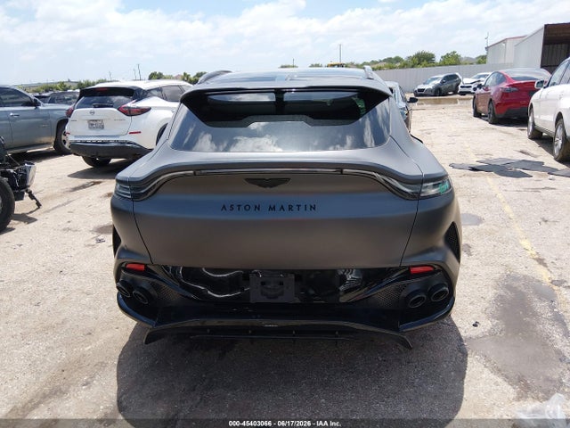 Aston Martin Dbx 707 2025 SD7VUJDW3STV12142 Image 17
