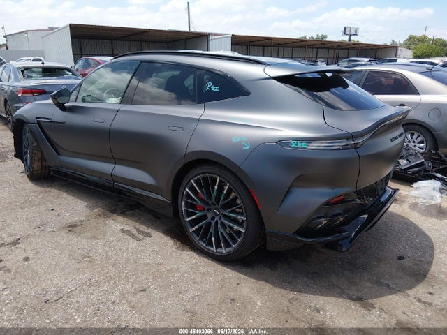 Aston Martin Dbx 707 2025 SD7VUJDW3STV12142 Image 3