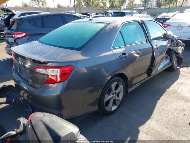 4T1BF1FKXEU820801 Toyota Camry Se Sport