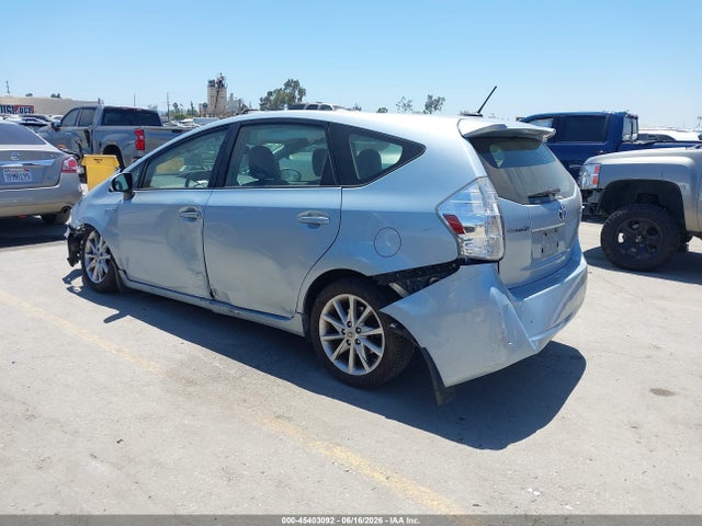 Toyota Prius V Five 2014 JTDZN3EUXE3358623 Image 3