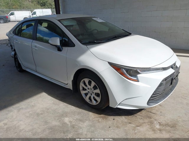 Toyota COROLLA LE 2026 JTDB4MEE5T3041056 Image 1