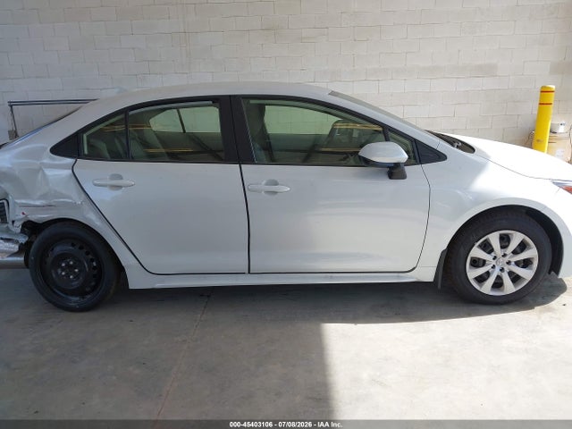 Toyota COROLLA LE 2026 JTDB4MEE5T3041056 Image 14
