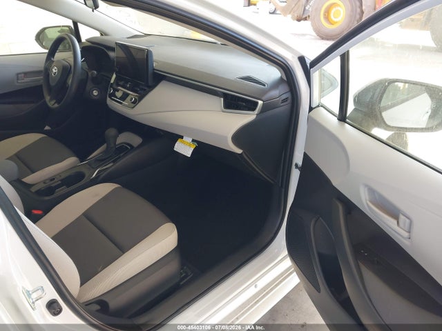 Toyota COROLLA LE 2026 JTDB4MEE5T3041056 Image 5